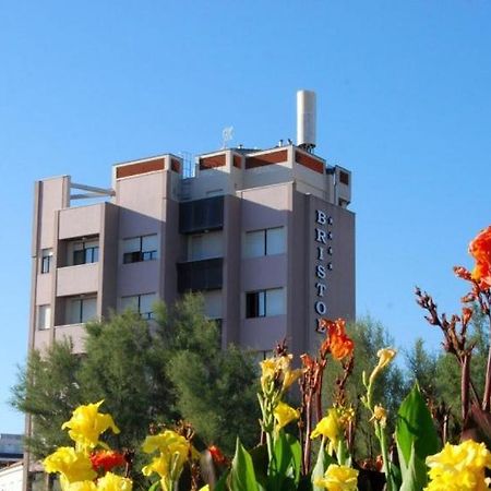 Hotel Bristol Pésaro Exterior foto